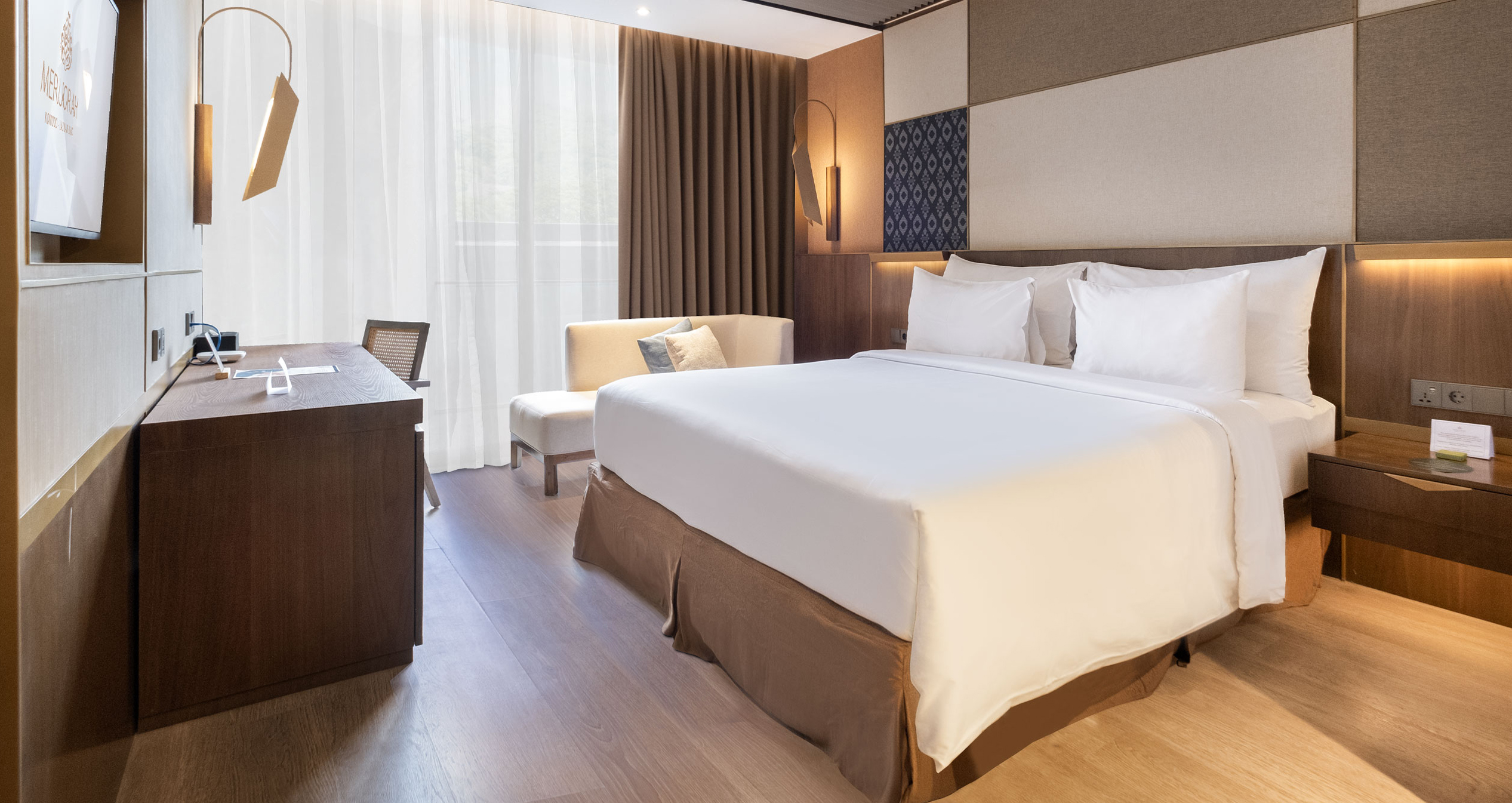 Hotel-in-Labuan-Bajo-Meruorah-Komodo-Labuan-Bajo-1 1