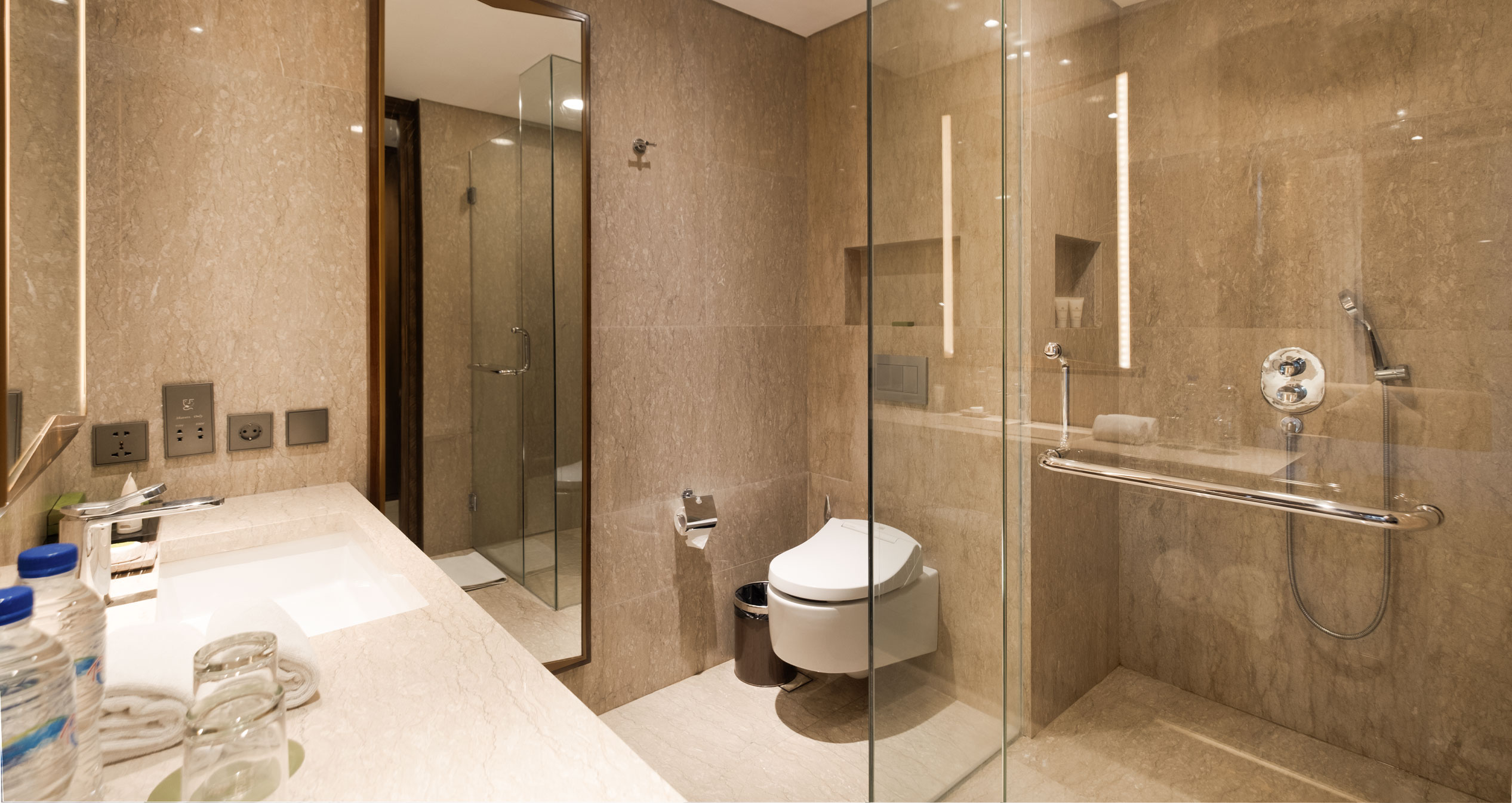 Hotel-in-Labuan-Bajo-Meruorah-Komodo-Labuan-Bajo-2