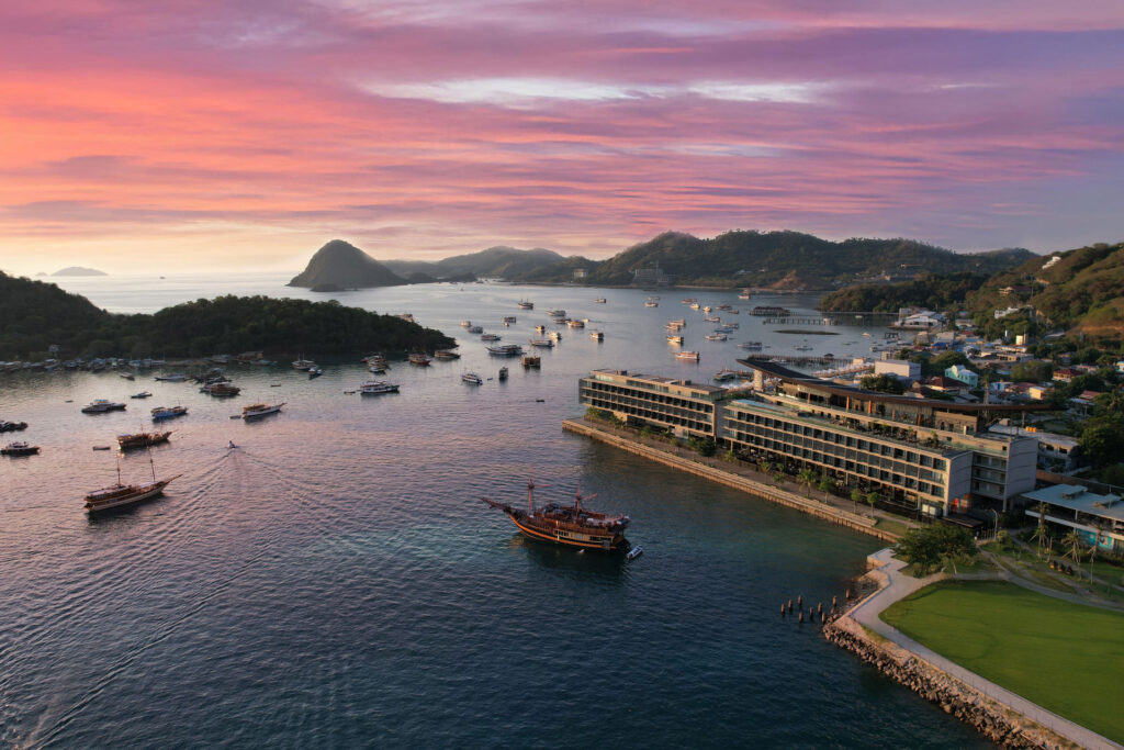Hotel-In-Labuan-Bajo-Meruorah-Komodo-Labuan-Bajo-2