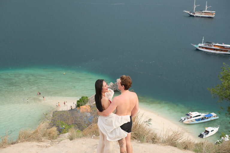 Meruorah Komodo Labuan Bajo Trip