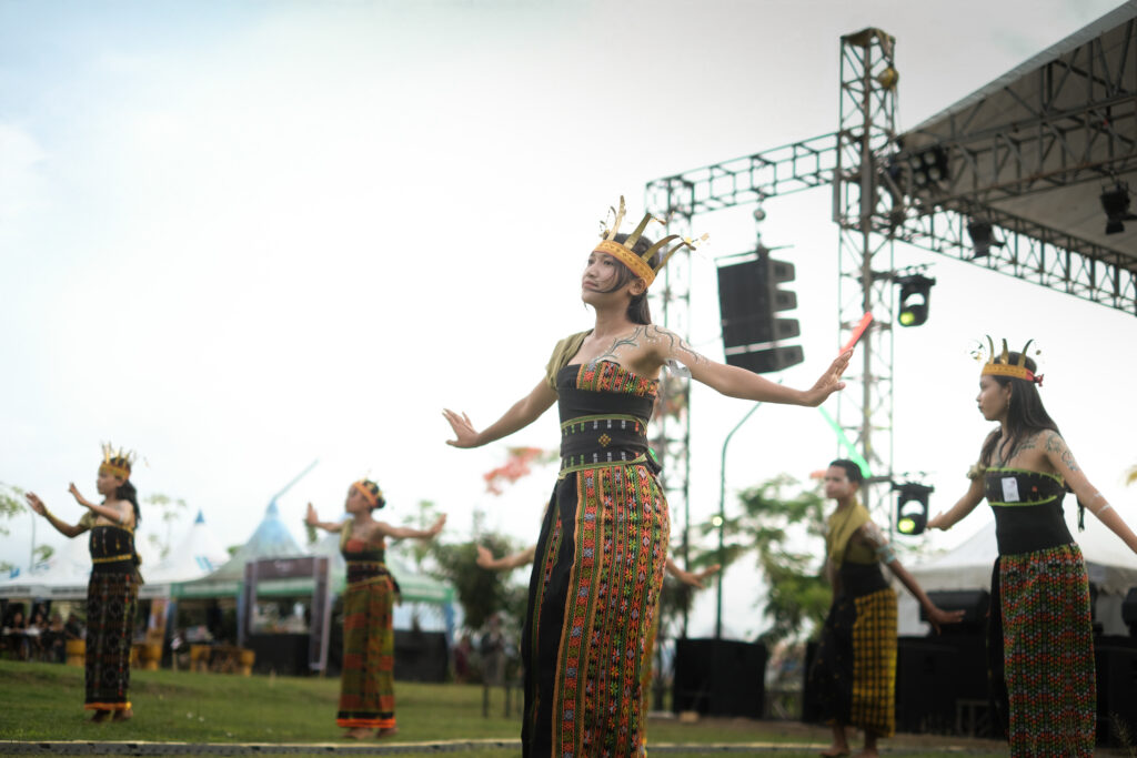 Bajo's Got Talent Komodo Waterfront Festival